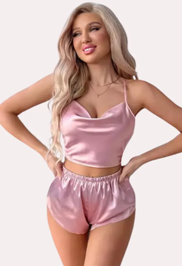 Pink_Peach_Luxury_Silk_Camisole_&_Shorts_Set_For_Women