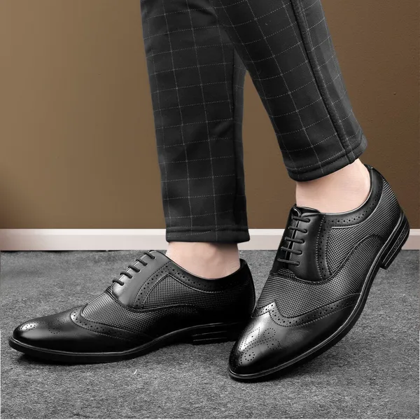 Von_Huette_Men's_Premium_Brogue_Shoe