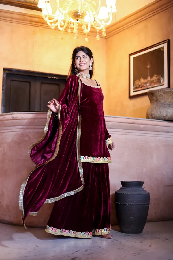 Maroon_Gota_Lace_Neckline_Work_Premium_Velvet_Suit_Set_For_Women