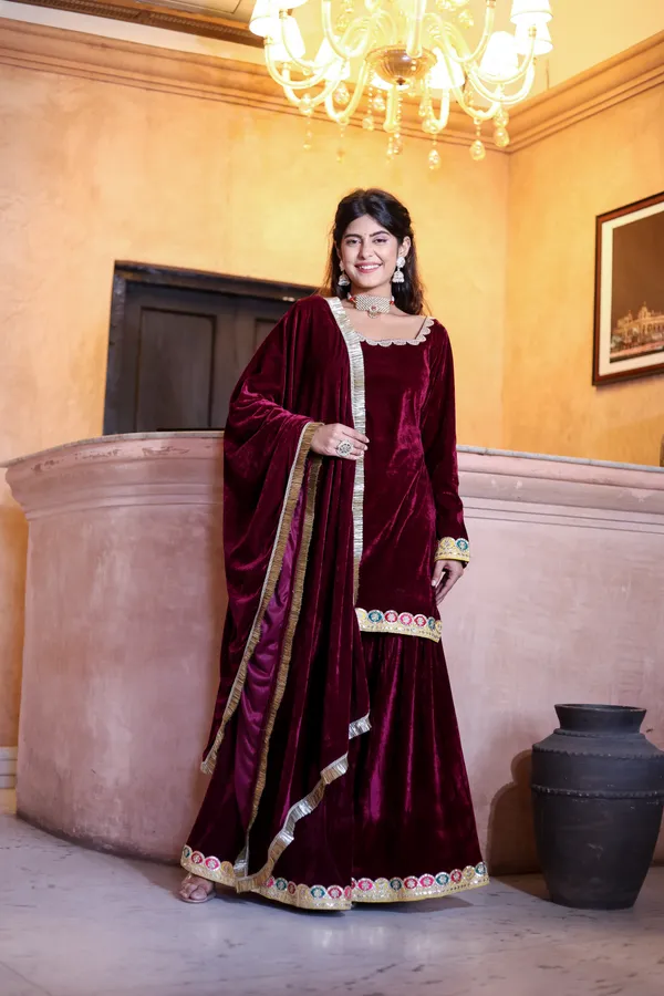 Maroon_Gota_Lace_Neckline_Work_Premium_Velvet_Suit_Set_For_Women