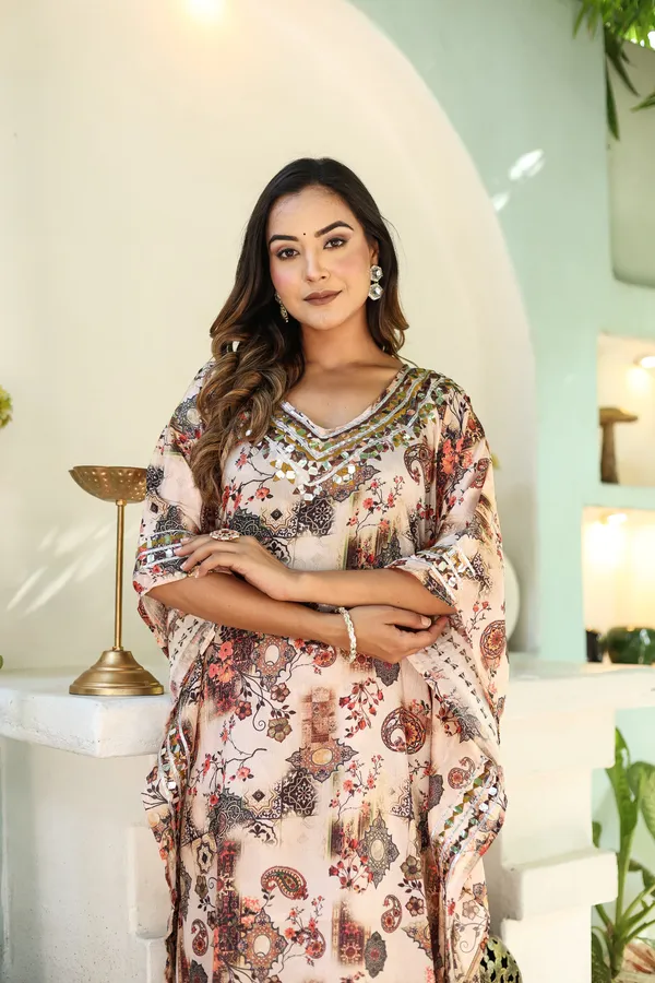 Chinnon_Regular_Fit_Solid_Kaftan_And_Pant_Set_For_WomenChinnon_Regular_Fit_Solid_Kaftan_And_Pant_Set_For_Women