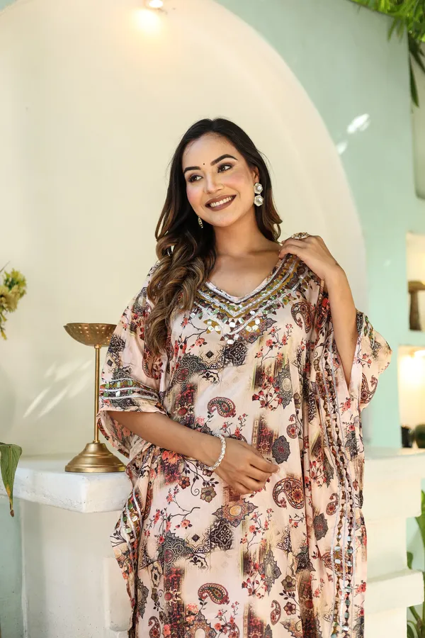 Chinnon_Regular_Fit_Solid_Kaftan_And_Pant_Set_For_WomenChinnon_Regular_Fit_Solid_Kaftan_And_Pant_Set_For_Women