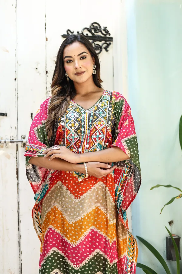 Chinnon_Regular_Fit_Solid_Kaftan_And_Pant_Set_For_WomenChinnon_Regular_Fit_Solid_Kaftan_And_Pant_Set_For_Women
