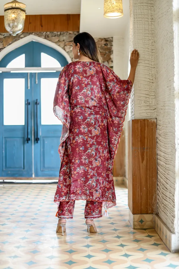 Maroon_Chinnon_Regular_Fit_Solid_Kaftan_And_Pant_Set_For_Women