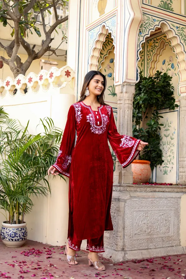 Embordered_Work_Premium_Velvet_Suit_Set_for_Women_|_Embordered_Neckline