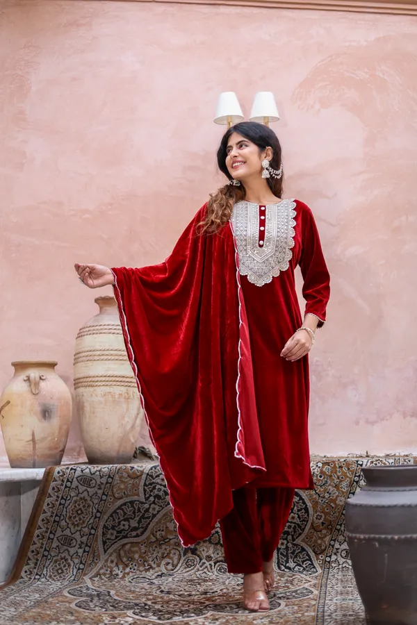 Maroon_Premium_Velvet_Suit_Set_For_Women