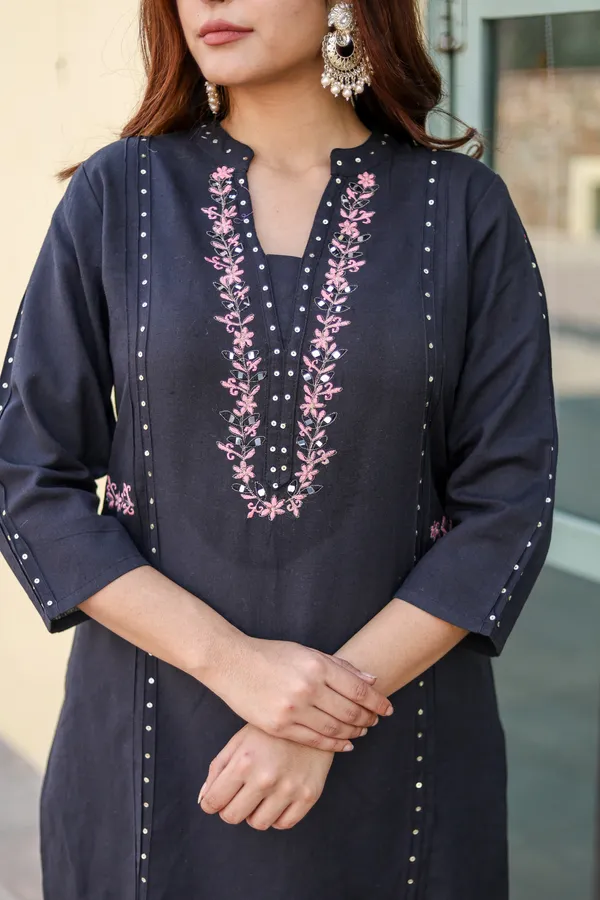 Black_embroidery_work_kurta_and_pant_set