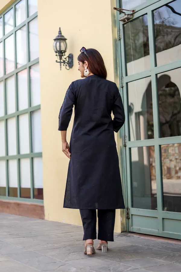 Black_embroidery_work_kurta_and_pant_set