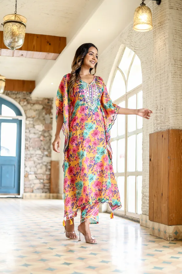 Multicolor_Chinnon_Regular_Fit_Solid_Kaftan_And_Pant_Set_For_Women