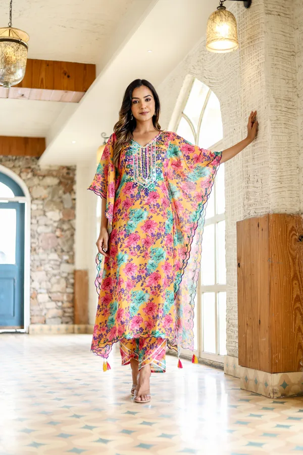 Multicolor_Chinnon_Regular_Fit_Solid_Kaftan_And_Pant_Set_For_Women