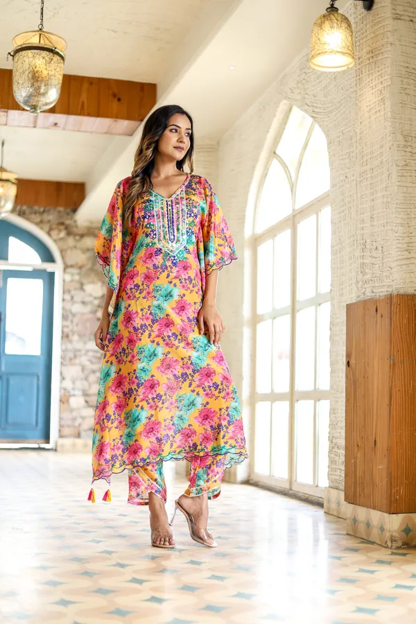 Multicolor_Chinnon_Regular_Fit_Solid_Kaftan_And_Pant_Set_For_Women