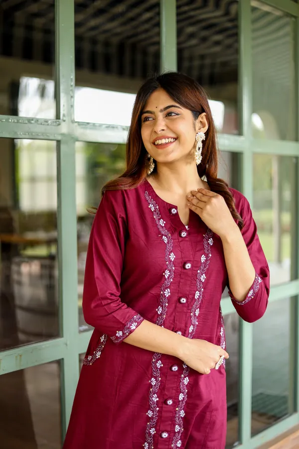Pink_Cotton_Regular_Fit_Solid_Kurta_And_Pant_Set_For_Women