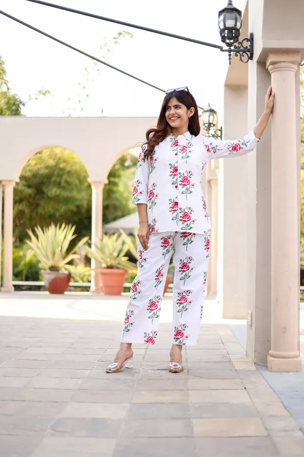 White_Cotton_Printed_Regular_Fit_Solid_Co-Ord_Set_For_Women