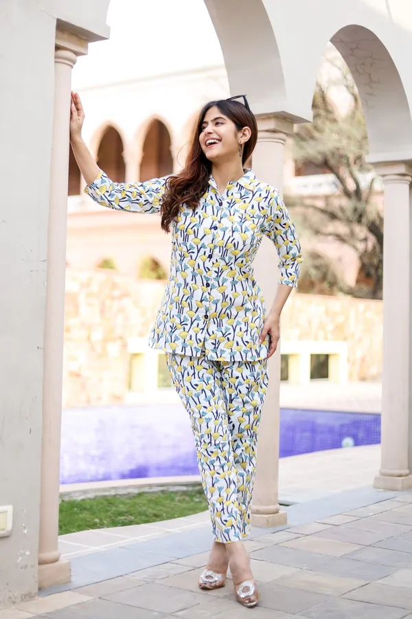 White_Cotton_Printed_Regular_Fit_Solid_Co-Ord_Sets_For_Women