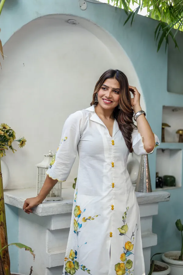 White_Cotton_Regular_Fit_Solid_Kurta_And_Pant_Set_For_Women