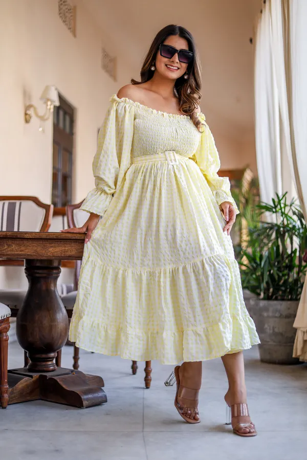 Yellow_Cotton_Regular_Fit_Solid_Anrkali_Gown_For_Women