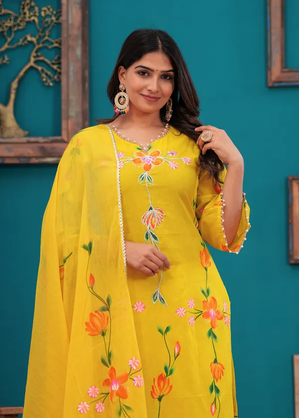 Women_Cotton_Yellow_Gota_Patti_Work_Kurta_And_Pant_Set