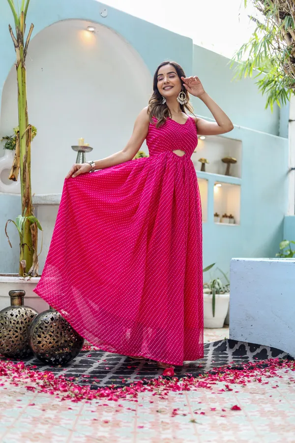 Pink_Regular_Fit_Solid_Georgette_Anarkali_For_Women