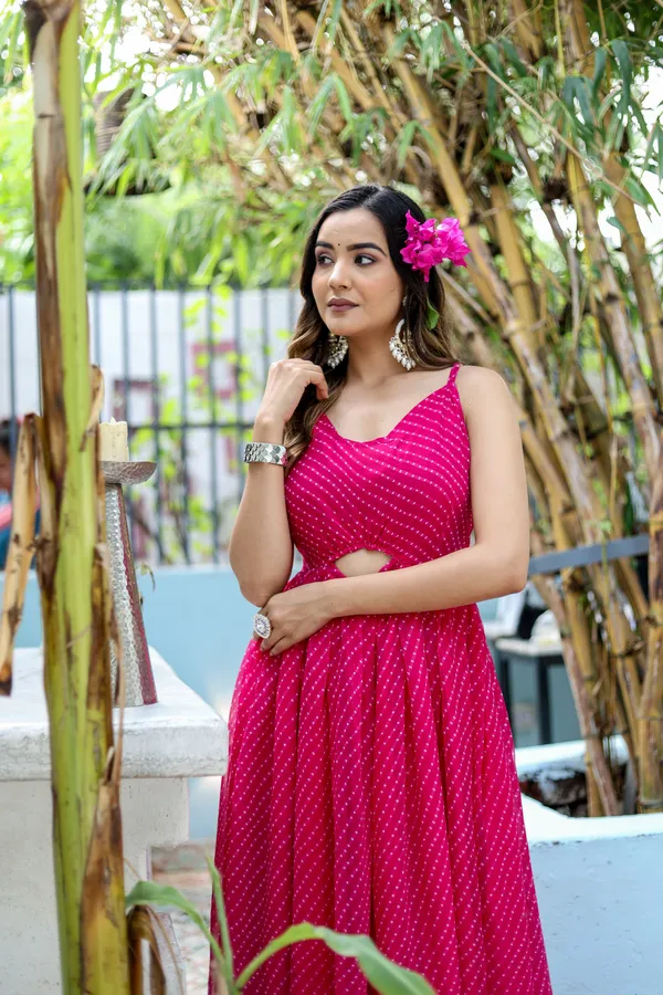 Pink_Regular_Fit_Solid_Georgette_Anarkali_For_Women