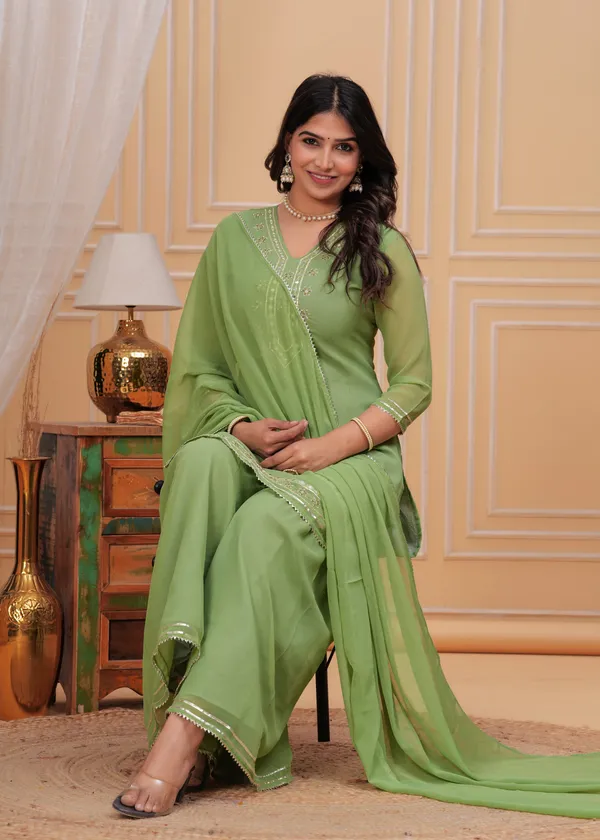 Women_Green_Cotton_Gota_Patti_Work_Sharara_Suits