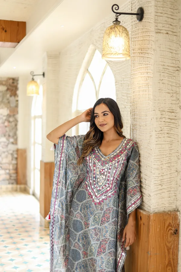 Grey_Chinnon_Regular_Fit_Solid_Kaftan_And_Pant_Set_For_Women