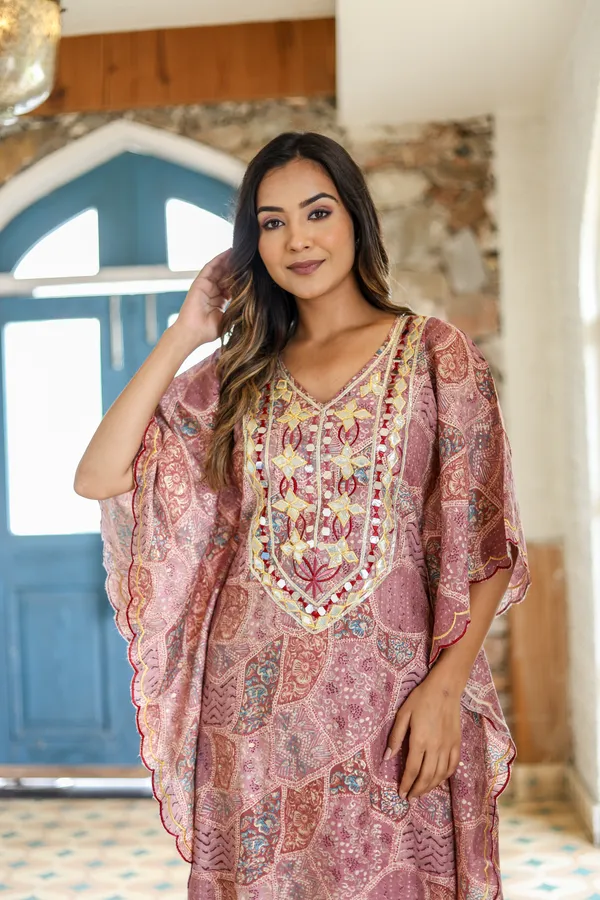 Pink_Chinnon_Regular_Fit_Solid_Kaftan_And_Pant_Set_For_Women