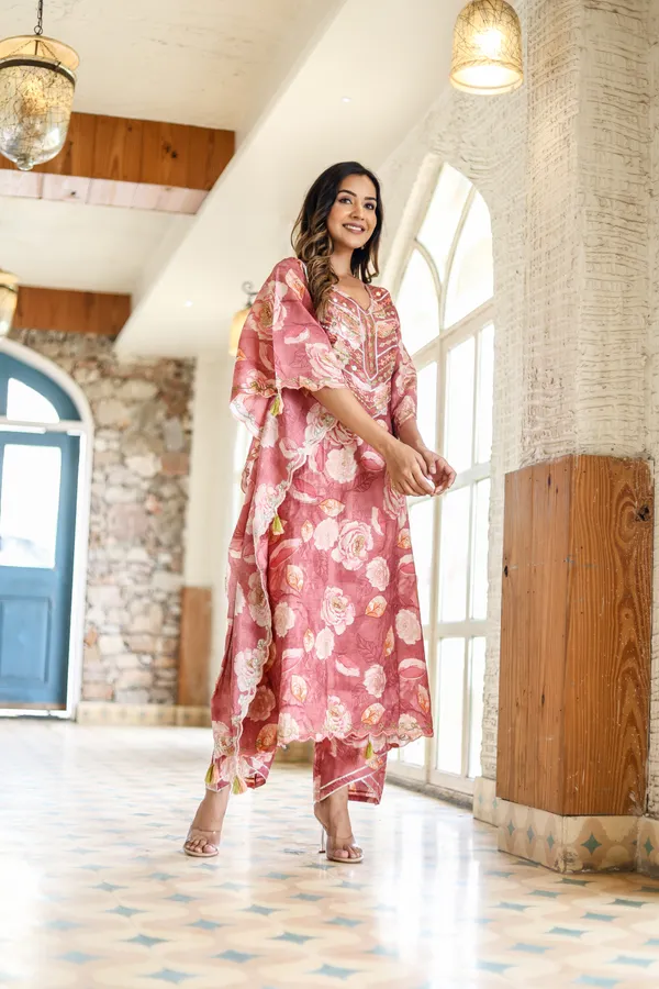 Red_Chinnon_Regular_Fit_Solid_Kaftan_And_Pant_Set_For_Women