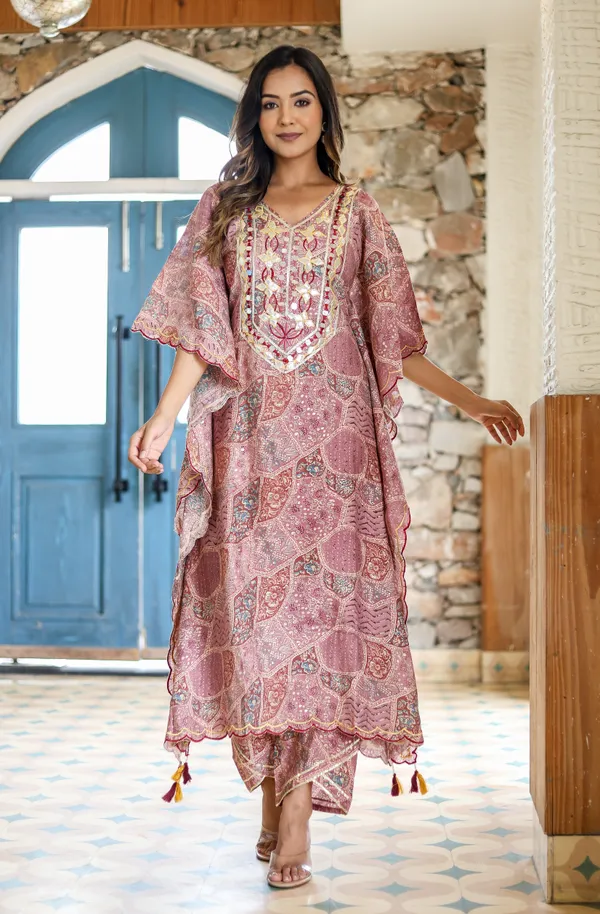 Pink_Chinnon_Regular_Fit_Solid_Kaftan_And_Pant_Set_For_Women
