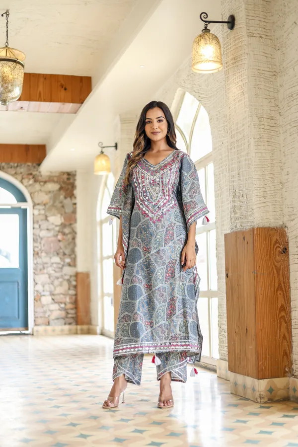 Grey_Chinnon_Regular_Fit_Solid_Kaftan_And_Pant_Set_For_Women