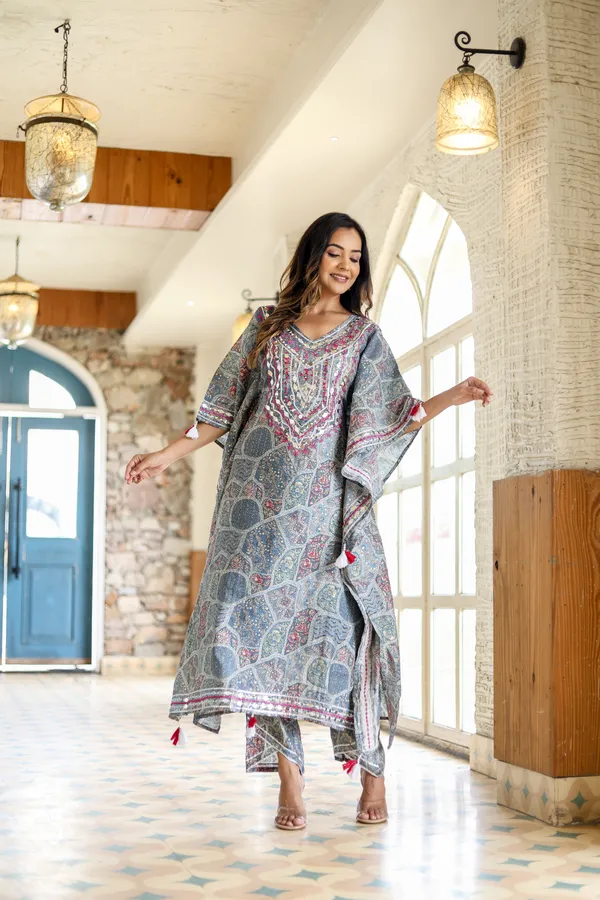 Grey_Chinnon_Regular_Fit_Solid_Kaftan_And_Pant_Set_For_Women