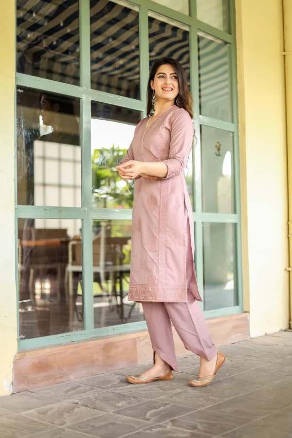 Off_White_Cotton_Regular_Fit_Solid_Kurta,_Pant_And_Dupatta__Set_For_Women