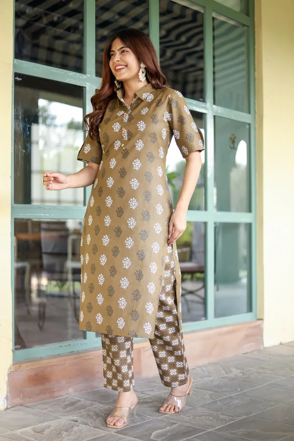 Grey_Cotton_Printed_Kurta_And_Pant