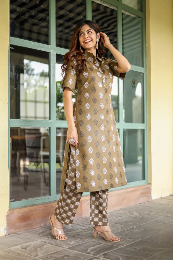 Grey_Cotton_Printed_Kurta_And_Pant