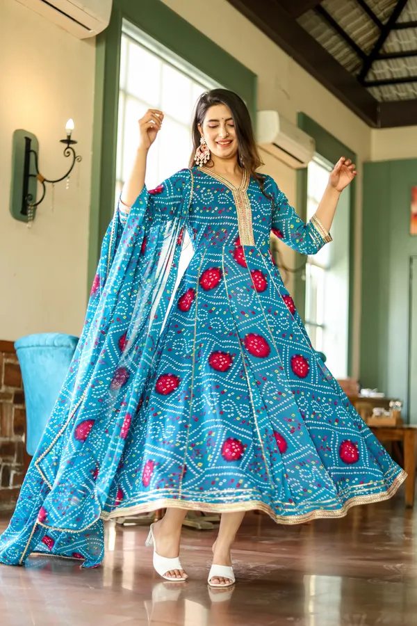 Sky_Blue_Georgette_Embroidered_Anarkali_Set_For_Women