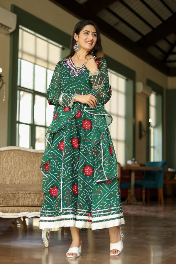 Green_Georgette_Embroidered_Anarkali_Set_For_Women