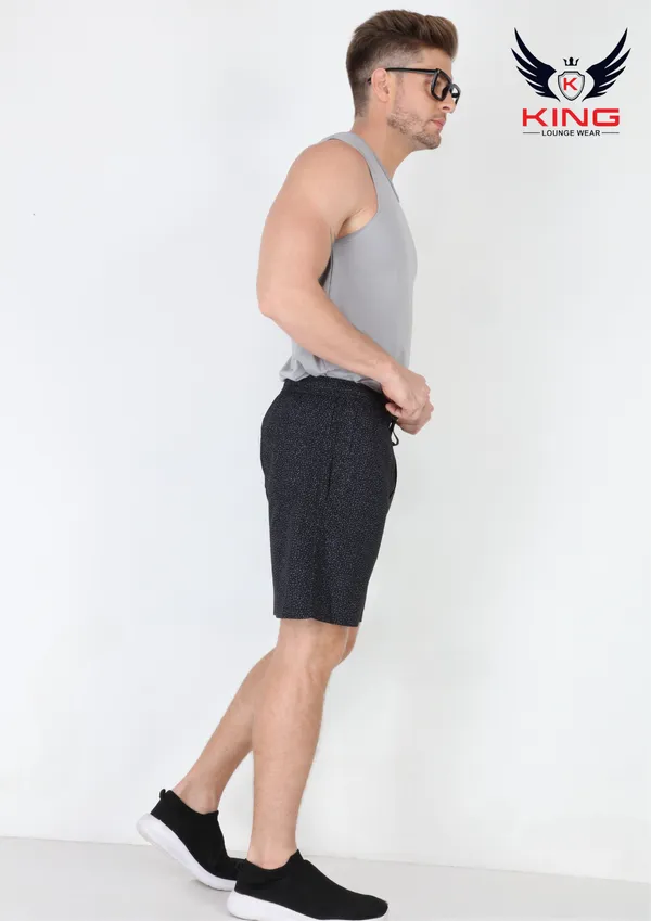 Black_Casual_Wear_Regular_Fit_Cotton_Shorts_For_Men