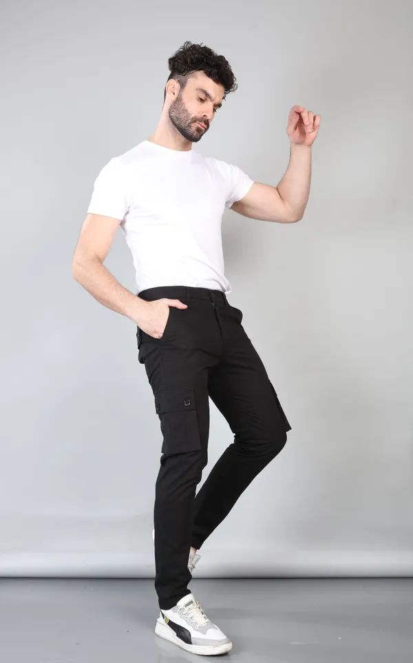 Black_Cotton_Casual_Wear_Regular_Fit_Textile_Cargo_Pants_for_Men