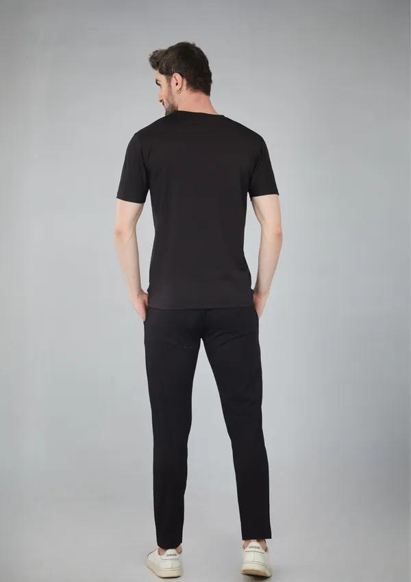 Black_Sports_Wear_Slim_Fit_Regular-Fit_T-Shirt_For_Men