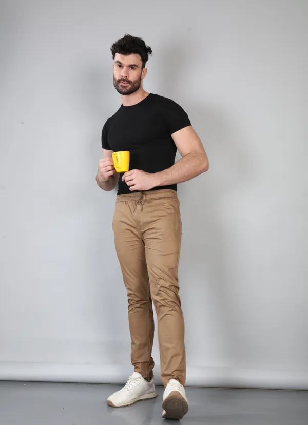 Khaki_Cotton_Comfortable_Casual_Wear_Regular_Fit_Textile_Cargo_Pants_for_Men