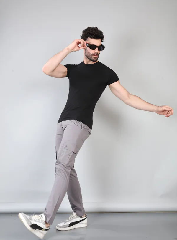 Grey_Cotton_Casual_Wear_Regular_Fit_Textile_Cargo_Pants_for_Men