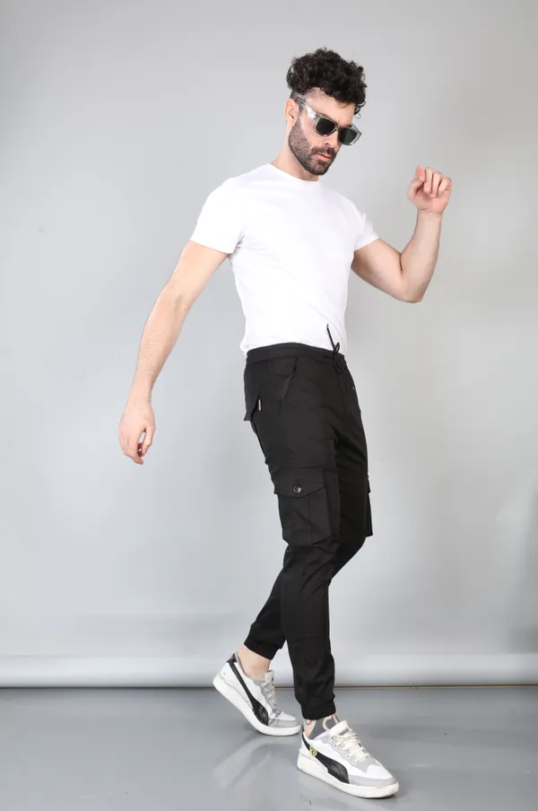 Black_Cotton_Comfortable_Casual_Wear_Regular_Fit_Textile_Cargo_Pants_for_Men