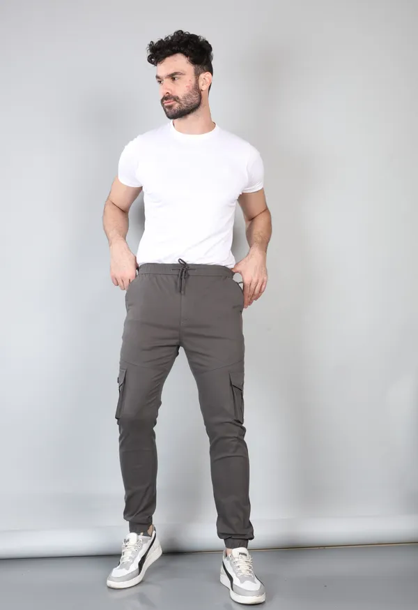 Dark_Grey_Cotton_Casual_Wear_Regular_Fit_Textile_Cargo_Pants_for_Men