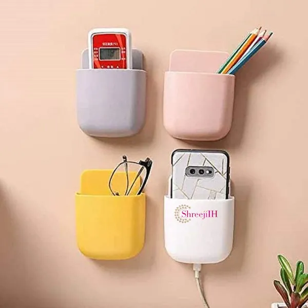 Wall_Mounted_Hooks__SpaceSaving_Storage_Solution