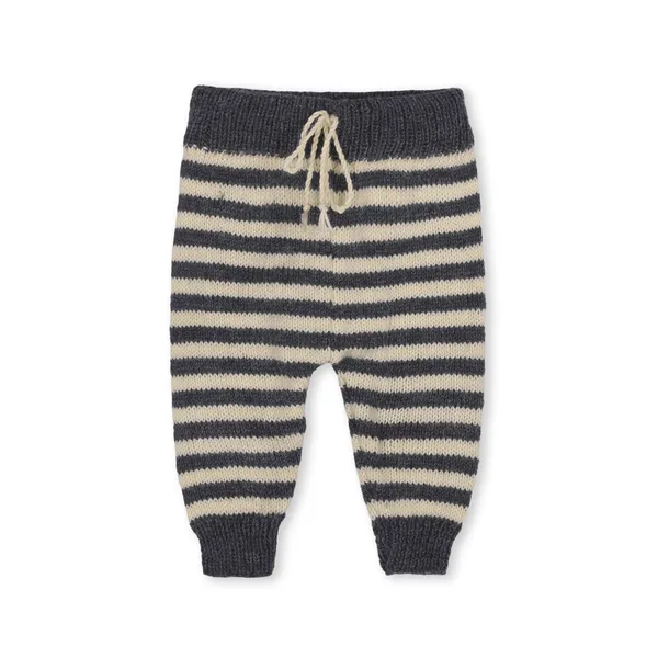 Multicolor_Unisex_Full_Sleeves_Sweater_With_Pajama_Set_Cap_And_Booties_Crochet_For_Kids
