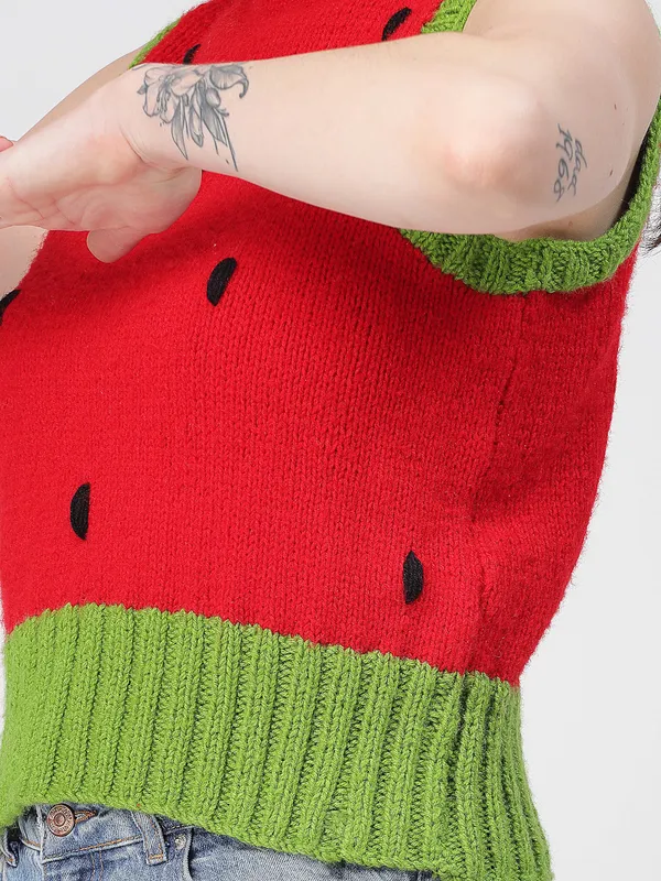 Red_Ribbed_Turtle_Neck_Sleeveless_Ribbed_Hem_Sweater_For_Women