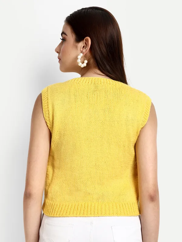 Yellow_Self_Design_Round_Neck_Sleeveless_Ribbed_Hem_Sweater_For_Women