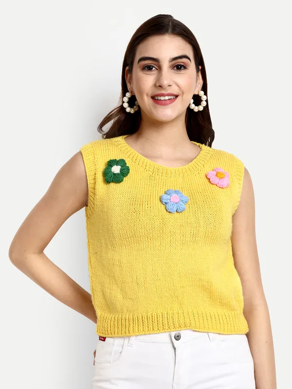 Yellow_Self_Design_Round_Neck_Sleeveless_Ribbed_Hem_Sweater_For_Women