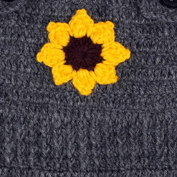 Multicolor_Sweater_For_Kids_|_Unisex_|_Full_Sleeves_With_Dungaree_Set_And_Cap_Crochet