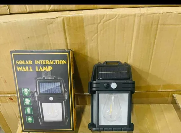 Solar_Light_Outdoor_Wall_Light
