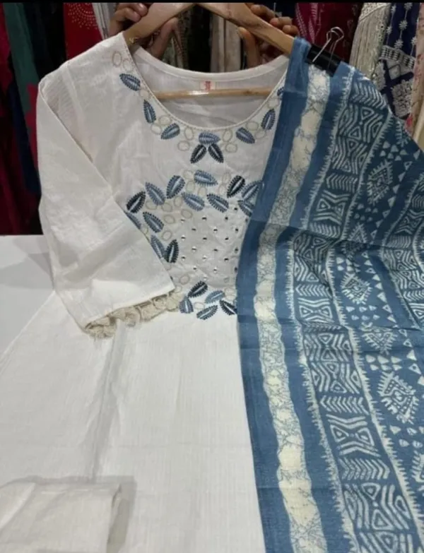 Beautiful_Pure_Cotton_Kurti_with_Pant_Set_with_Embroidery_Work